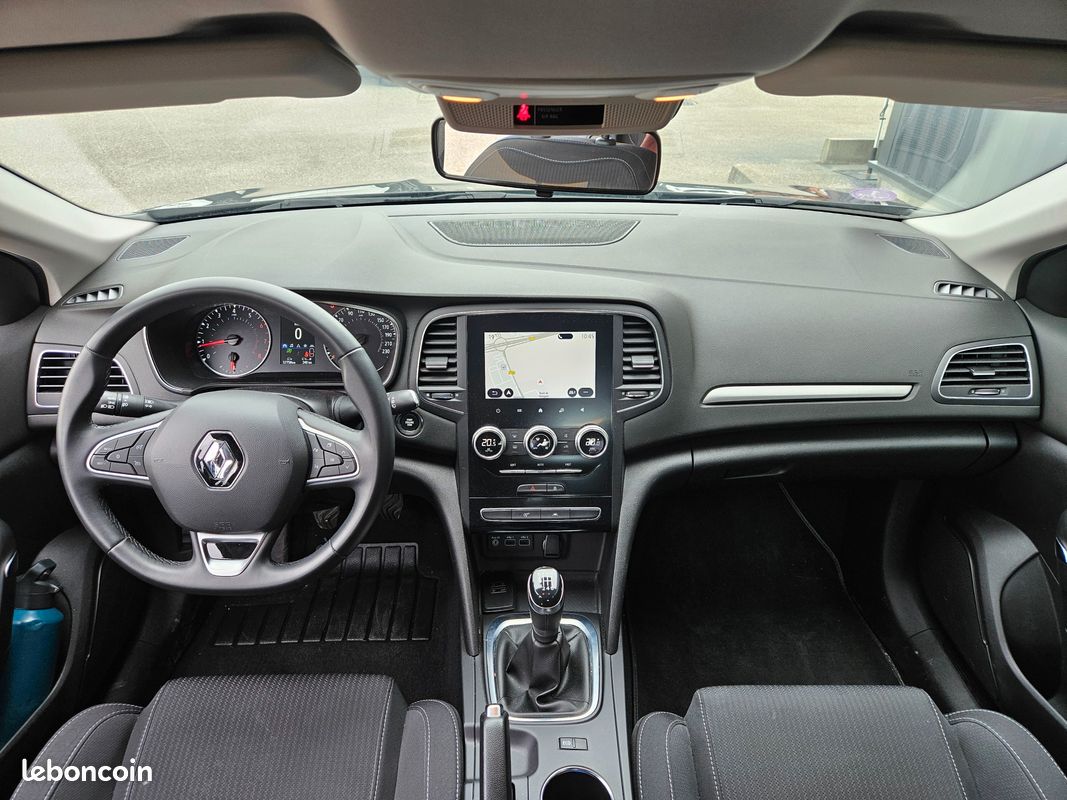 RENAULT Megane 1.0 TCE 115 BUSINESS (image 11)