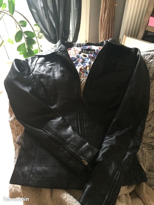 Blouson. Noir cuir (image 1)