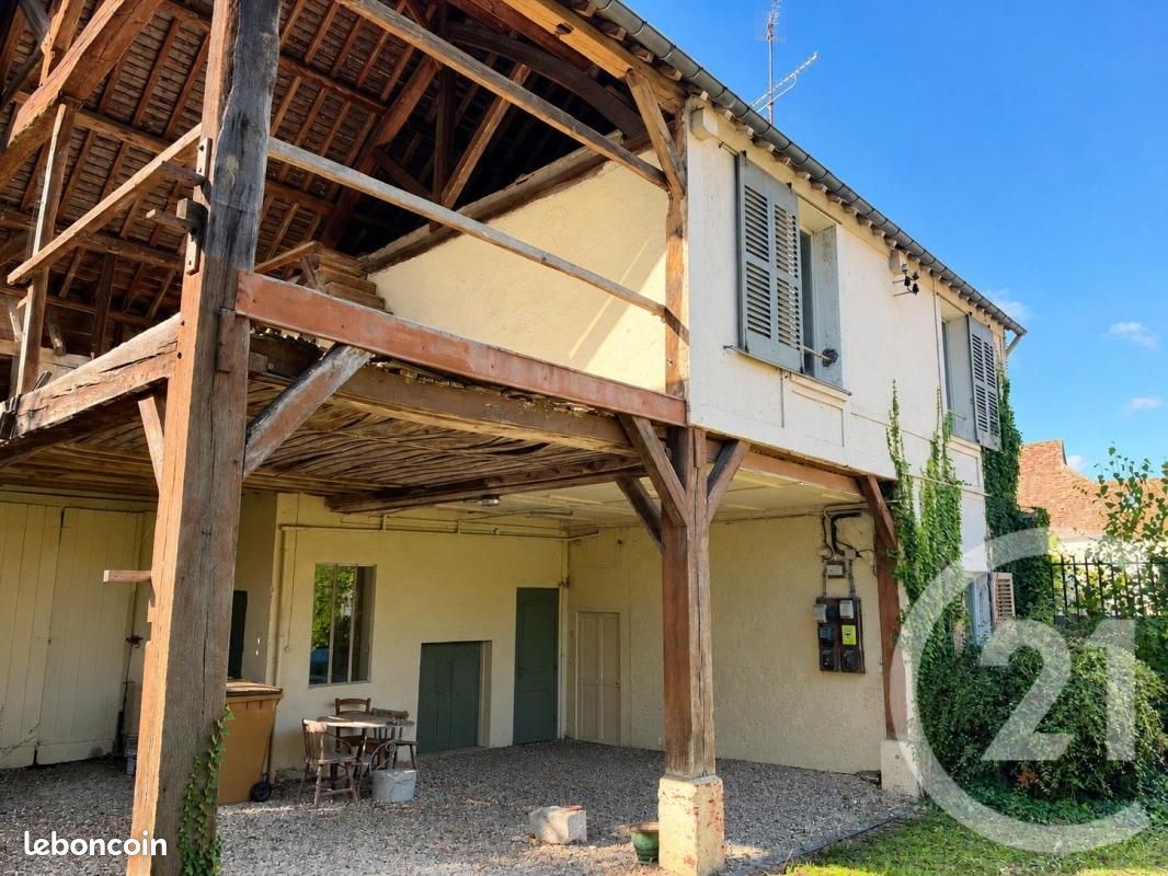 Maison 5 pièces 110 m² · à Anet · 110 m² · 150 000 €