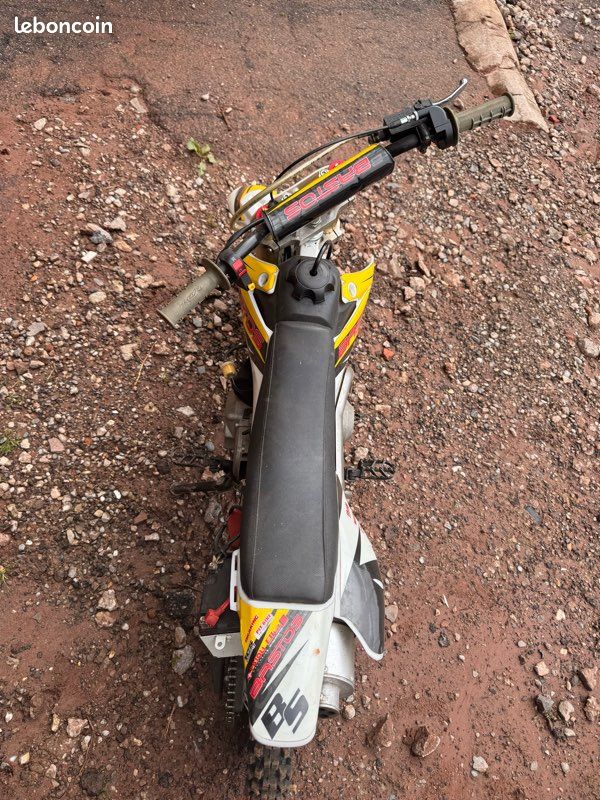 Moto bastos, 85 enfants (image 2)