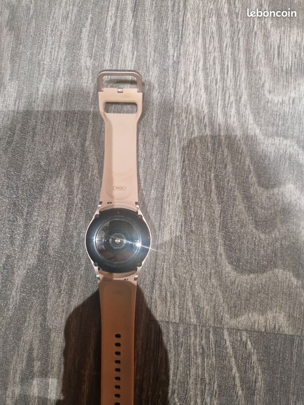 Watch4 (image 4)