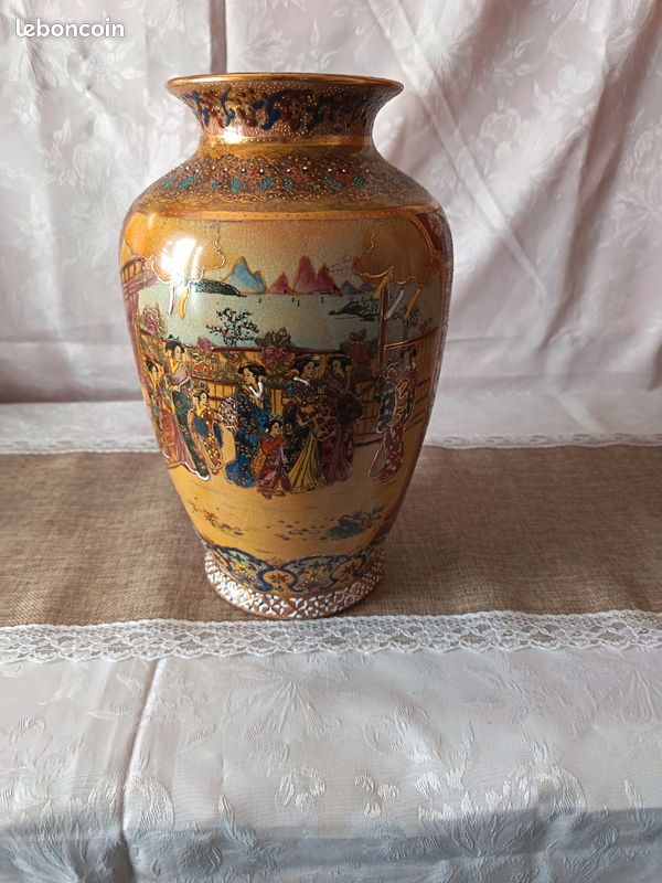 Vase asiatique (image 1)