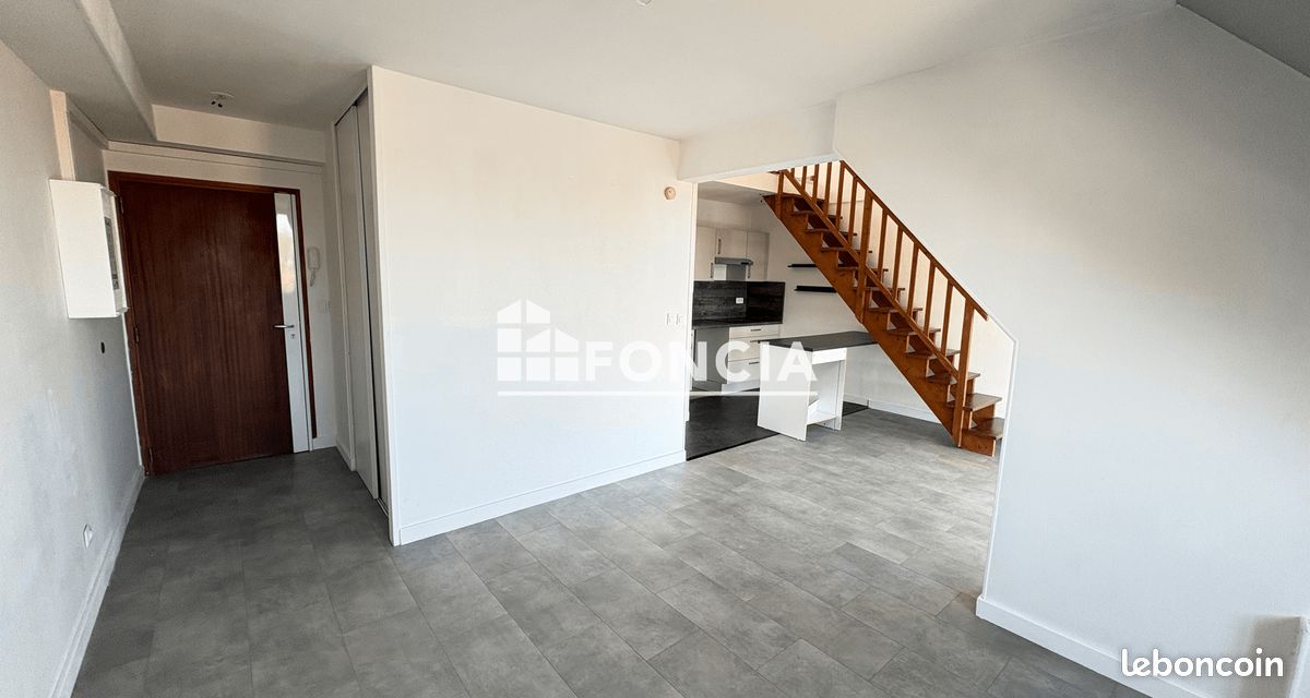 Apartment (image 3)
