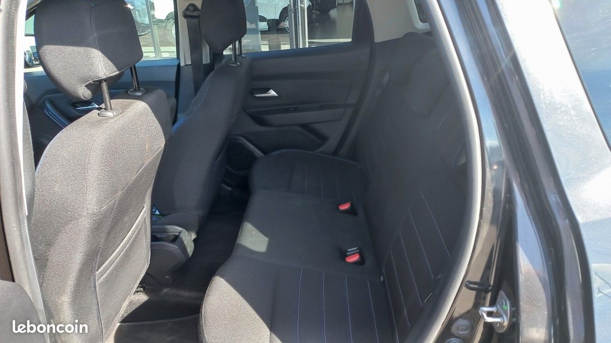 Dacia Duster (2) 15 Ans Blue dCi 115 4x2 E6U (image 12)