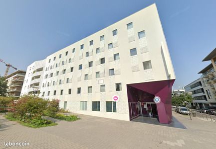 Parking 9 m² · à Massy · 9 m² · 70 €
