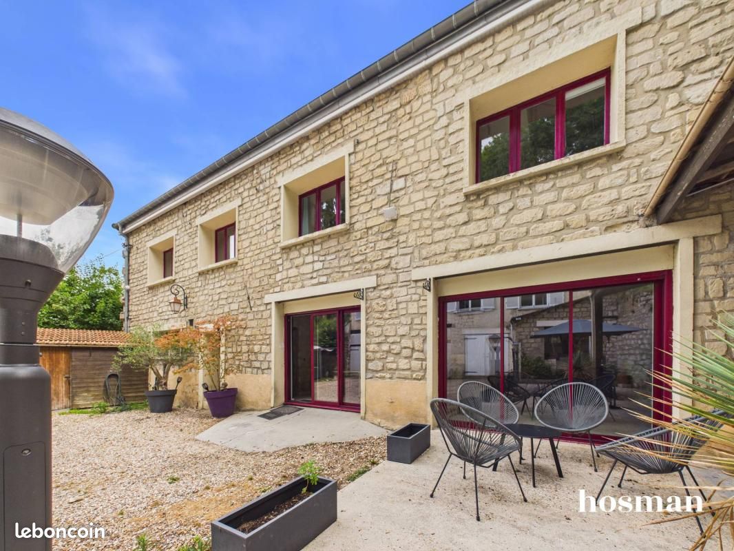 Maison 6 pièces 330 m² · à Méry-sur-Oise · 330 m² · 495 000 €