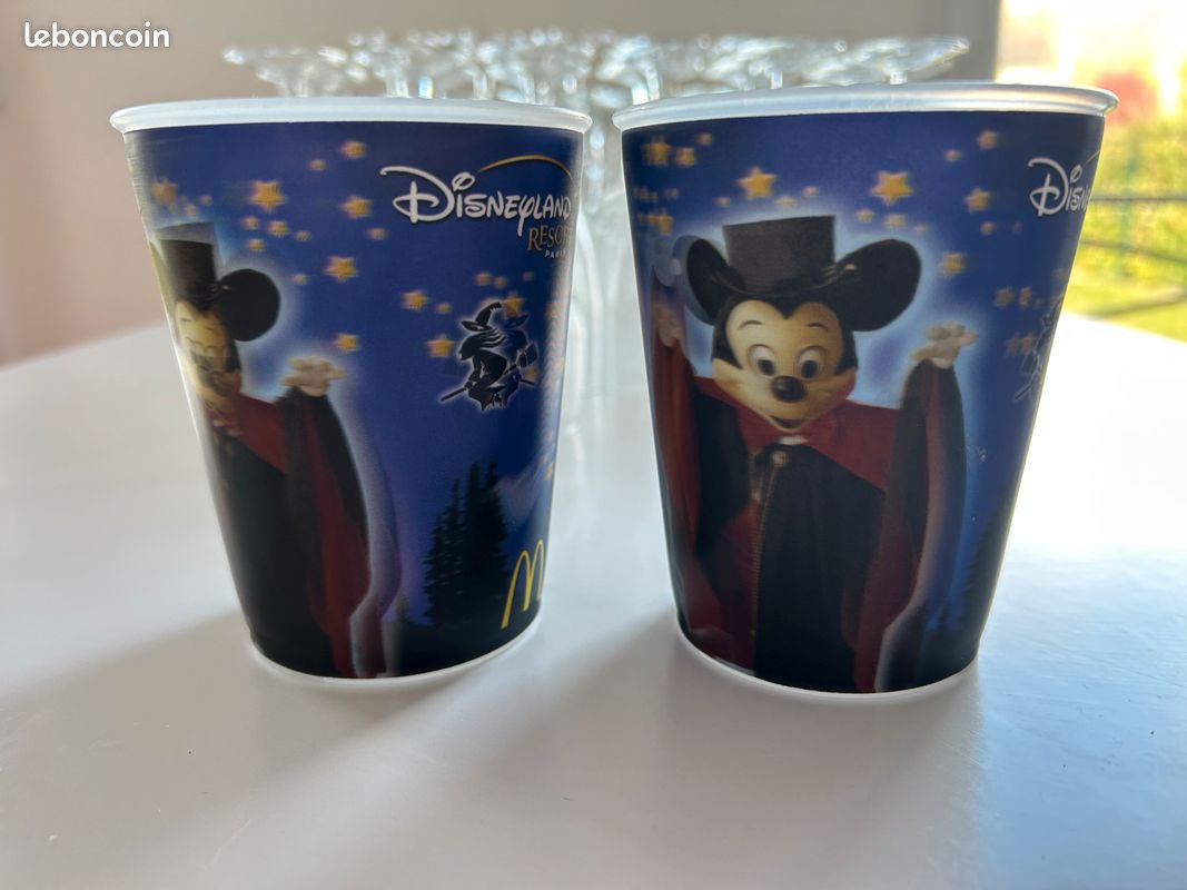 Verre Goblet Disney Halloween. Très bon état (image 4)