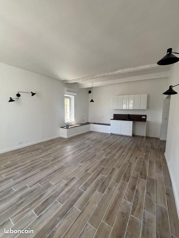 Appartement 4 pièces 71 m² · à Toulon · 71 m² · 1 026 €