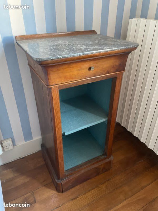Table de nuit ancienne (image 3)