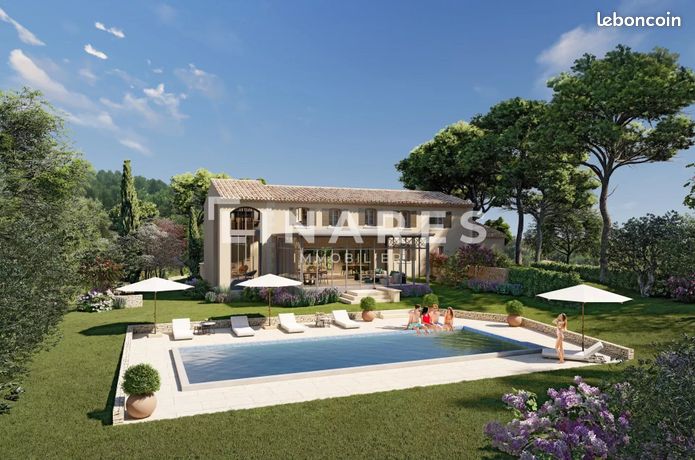 Propriété 7 pièces 270 m²