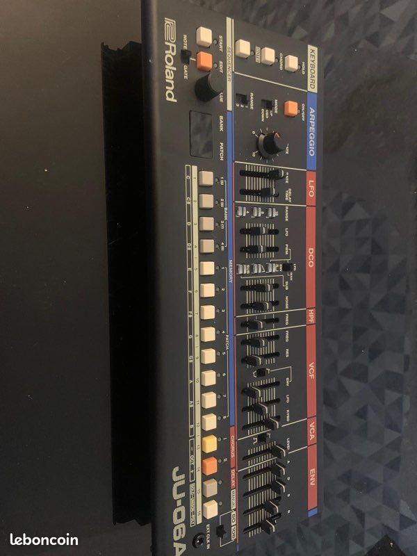 Roland juno -06A (image 2)