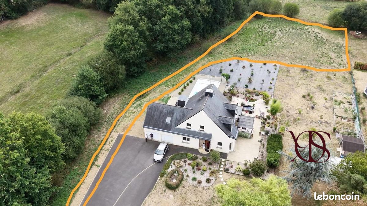 Terrain 1634 m² · à Vieux-Vy-sur-Couesnon · 1 634 m² · 76 300 €