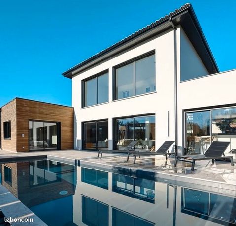 Villa 5 pièces 140 m²