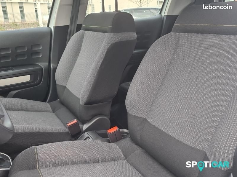 Citroen C3 1.2 PureTech 110ch S&S C-Series 120-121g (image 26)