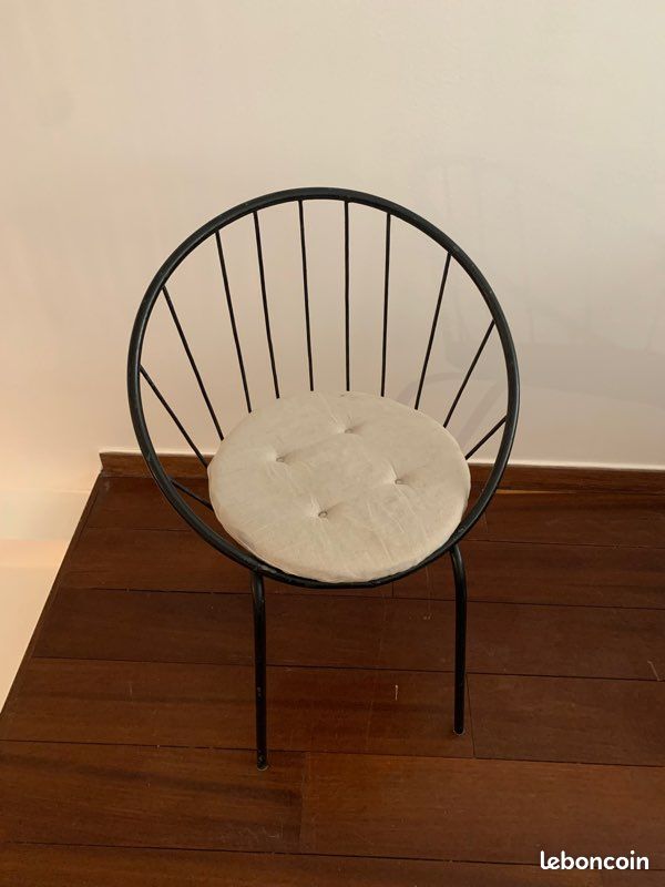Paire de fauteuils en métal vintage (image 1)