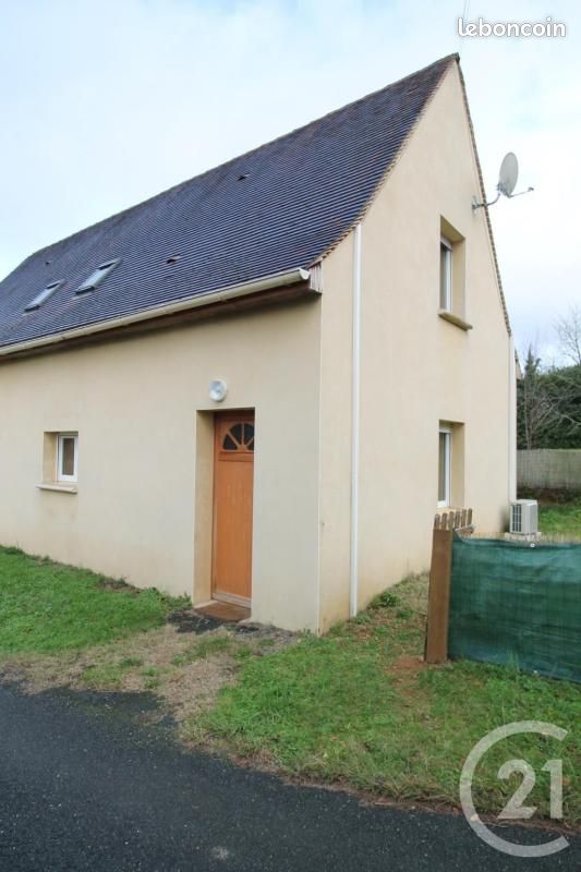 Maison 3 pièces 52 m² · à Sarlat-la-Canéda · 52 m² · 750 €/mois