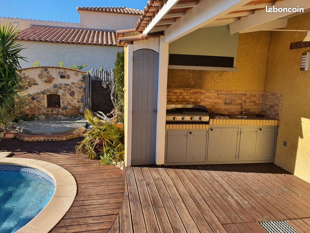Location maison 3 chambres avec piscine, spa et boulodrome (image 7)