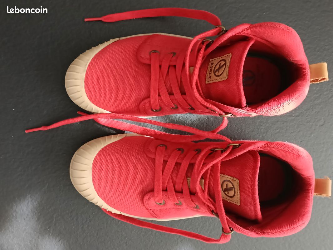 Chaussures de randonnée et marche rouge Aigle Femme Taille 39