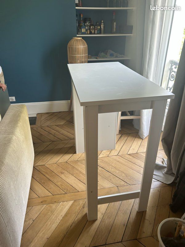 Table haute (image 1)