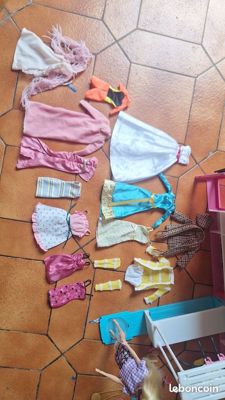 Barbie : dressing fashionista (image 1)