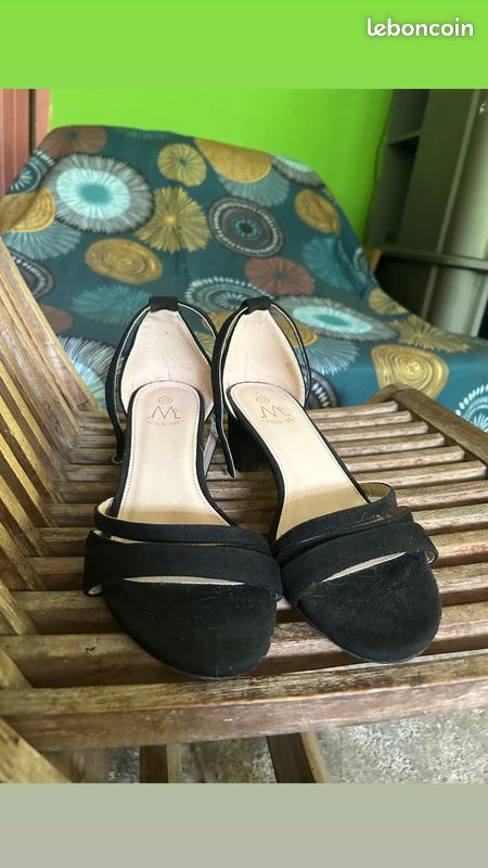 Sandales à Talons Noir - Chic et Confortables - Taille 39 (image 2)
