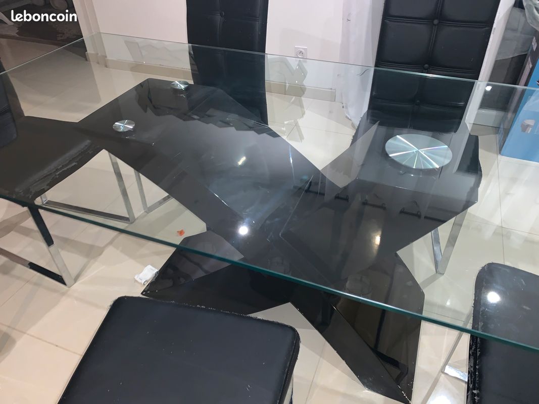 Table salle à manger (image 1)