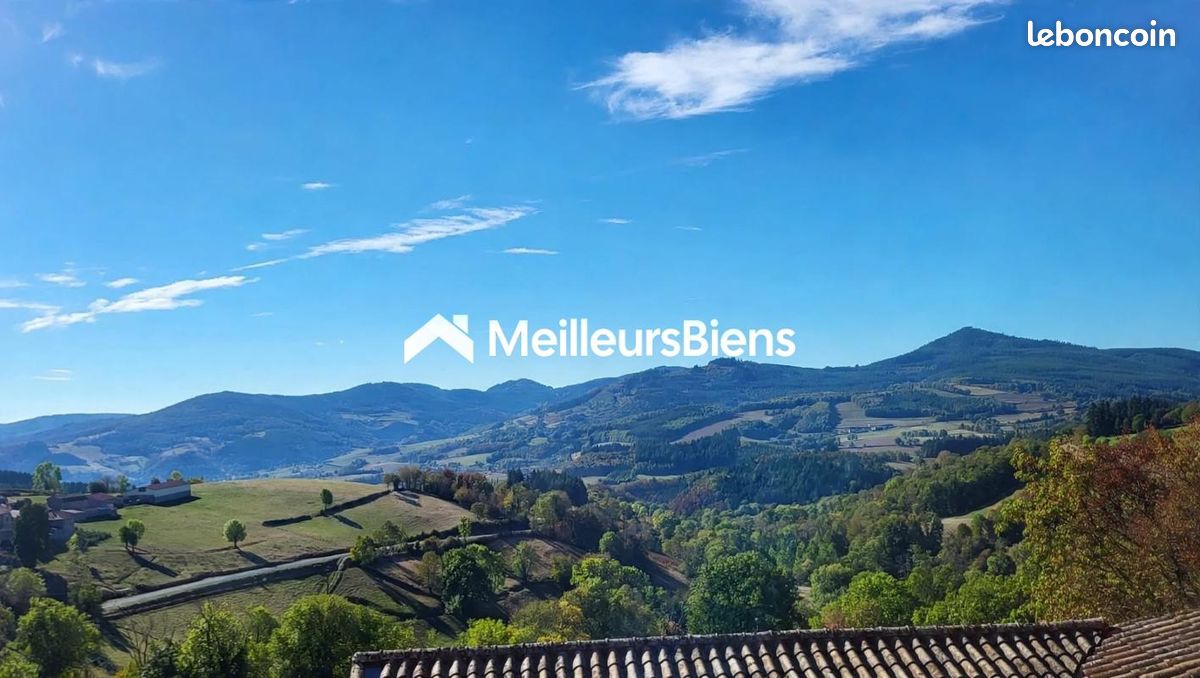 Maison 7 pièces 135 m² · aux Ardillats · 135 m² · 295 000 €