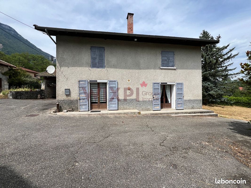 Maison 5 pièces 153 m² · à Saint-Ismier · 153 m² · 468 000 €