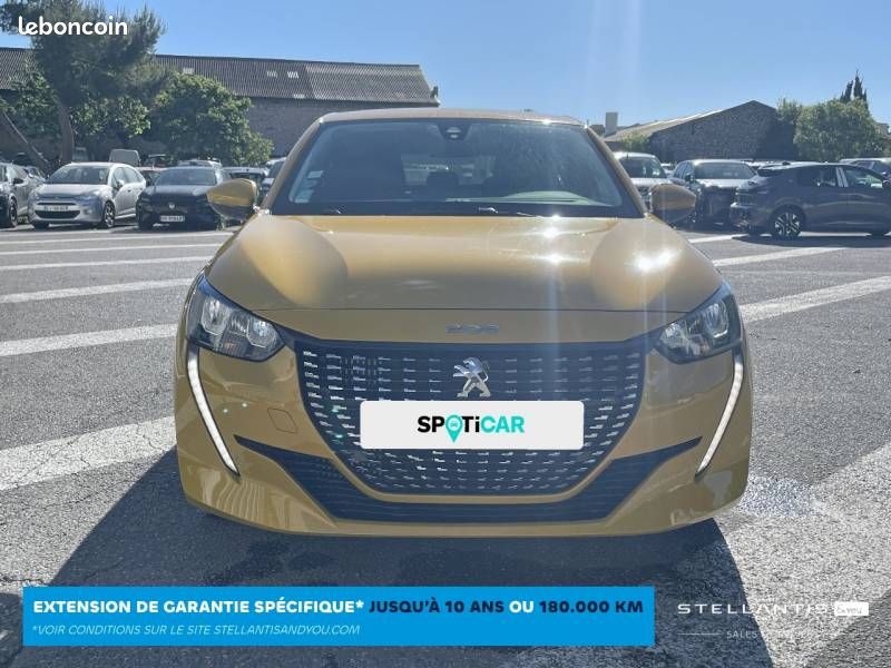 Peugeot 208 PureTech 100 S&S BVM6 Style (image 8)
