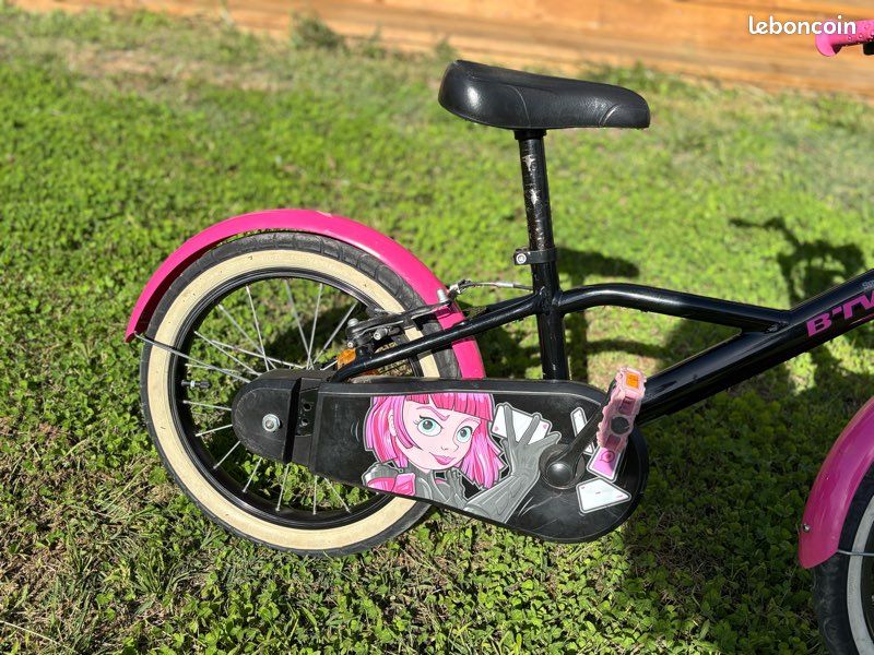Vélo fille Decatlon 16 pouces (image 4)