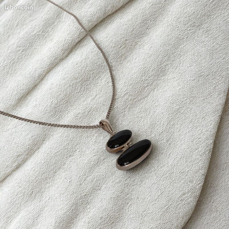 Pendentif Ou Breloque En Argent Massif (sterling), Lettre M, Style Monogramme - État Comme Neuf