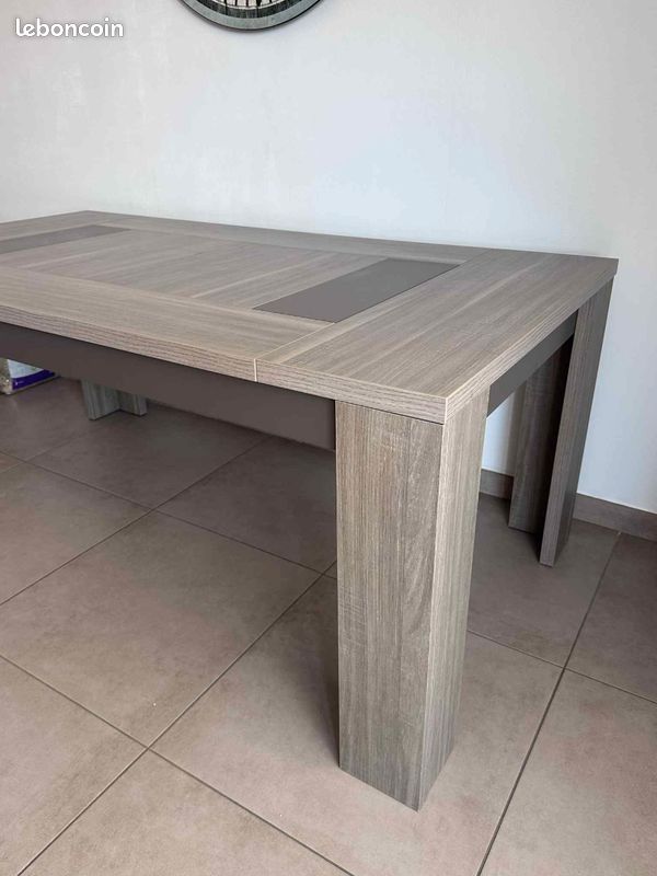 Table a manger (image 5)
