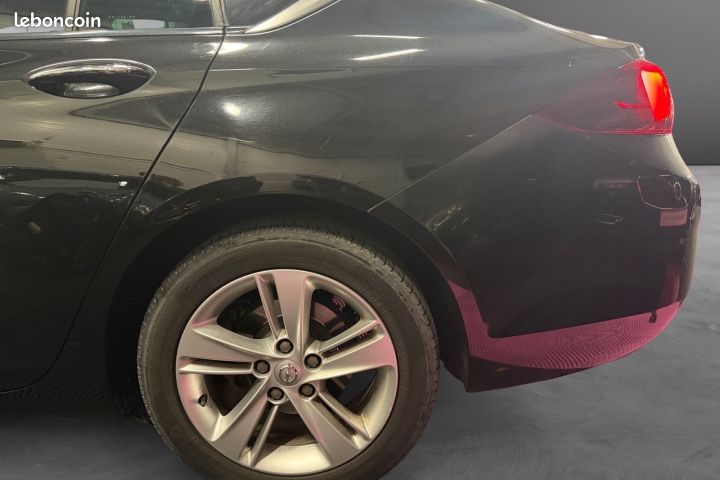 OPEL INSIGNIA GRAND SPORT BUSINESS 1.6 D 136 ch Business Edition - Chaine Remplacée - RADARS AV/AR - Caméra de Recul - Garantie 12 mois (image 16)