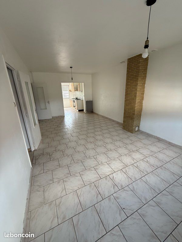 Maison 5 pièces 90 m² · à Guesnain · 90 m² · 120 000 €