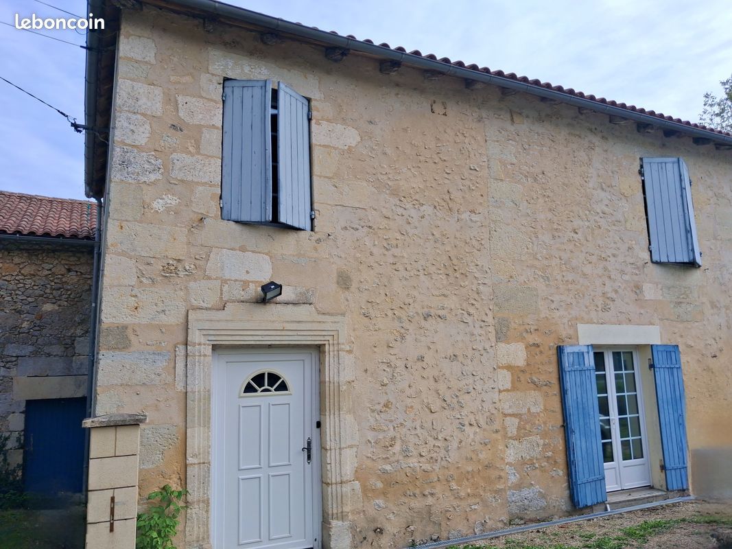 Maison 3 pièces 85 m² · à Antonne-et-Trigonant · 85 m² · 159 000 €