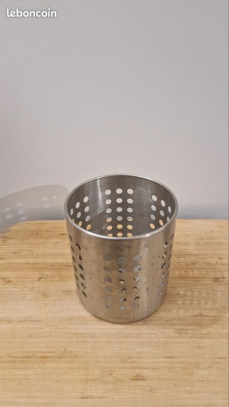 Égouttoir, Roulette à découper, Épluche-légumes & Ouvre-boîtes (image 3)