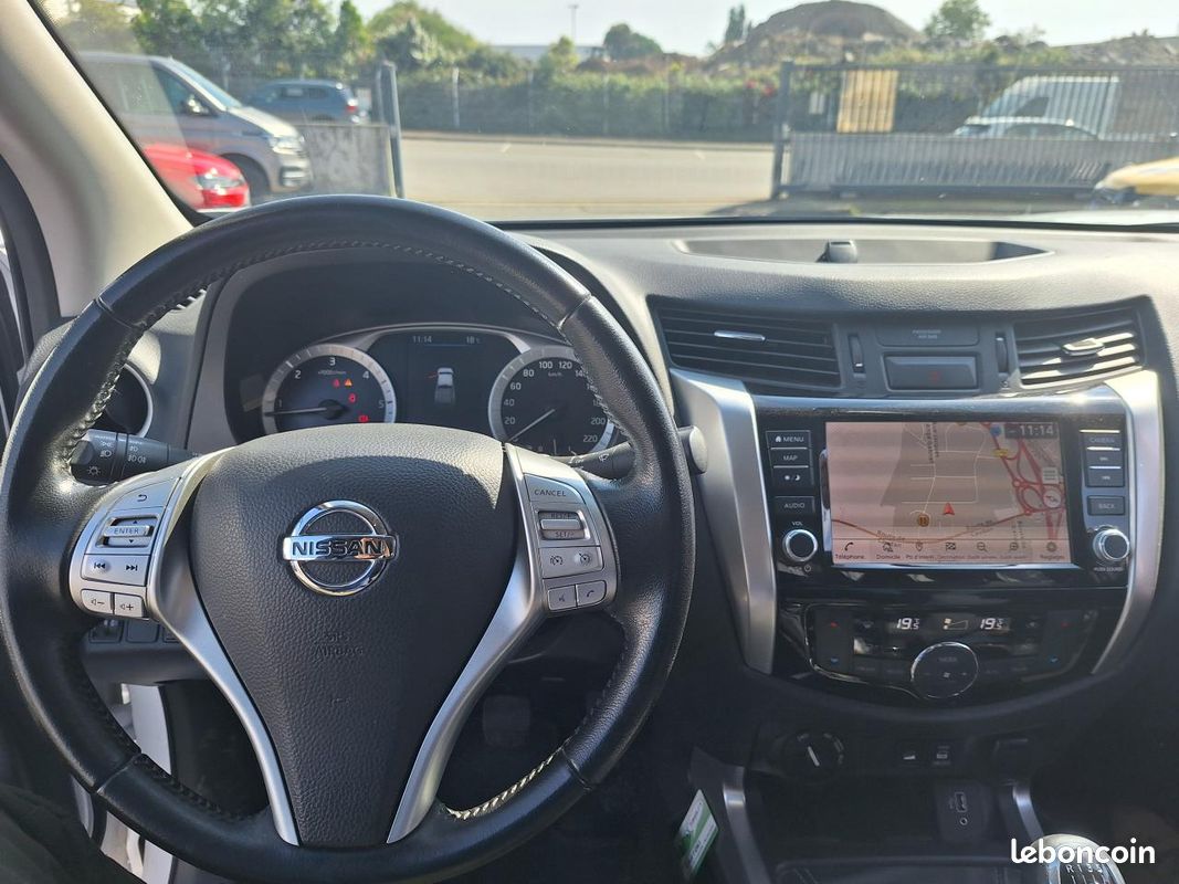 Nissan np300 navara double cab 2.3 dci 165 n-connecta 4wd (image 7)