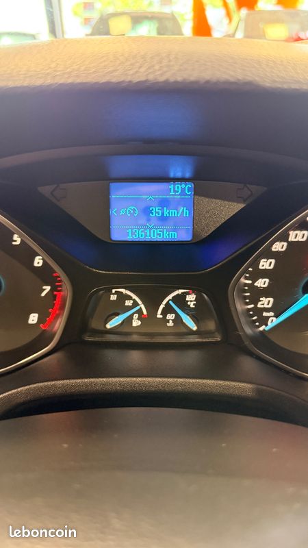 Ford focus 1.0 scti 100 winner (image 19)
