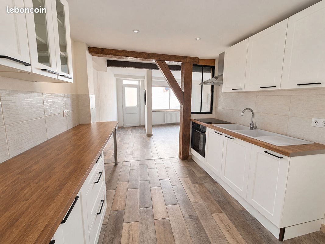 Appartement 3 pièces 74 m² · à Châlons-en-Champagne · 74 m² · 760 €/mois