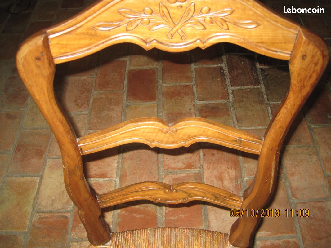 4 chaises noyer de france (image 3)