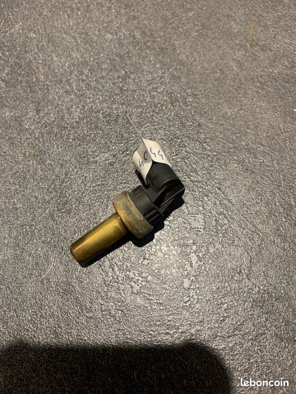 Sonde température Peugeot satelis 125 (image 1)
