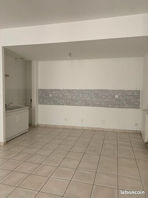 Appartement a louer chalon-sur-saone - 3 pièce(s) - 67 m2 - Surfyn