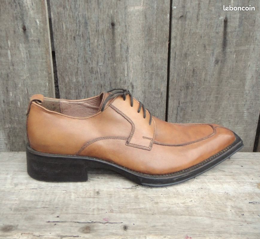 Derbies San Marina Chaussures Derbies San Marina P 43 état Neuf