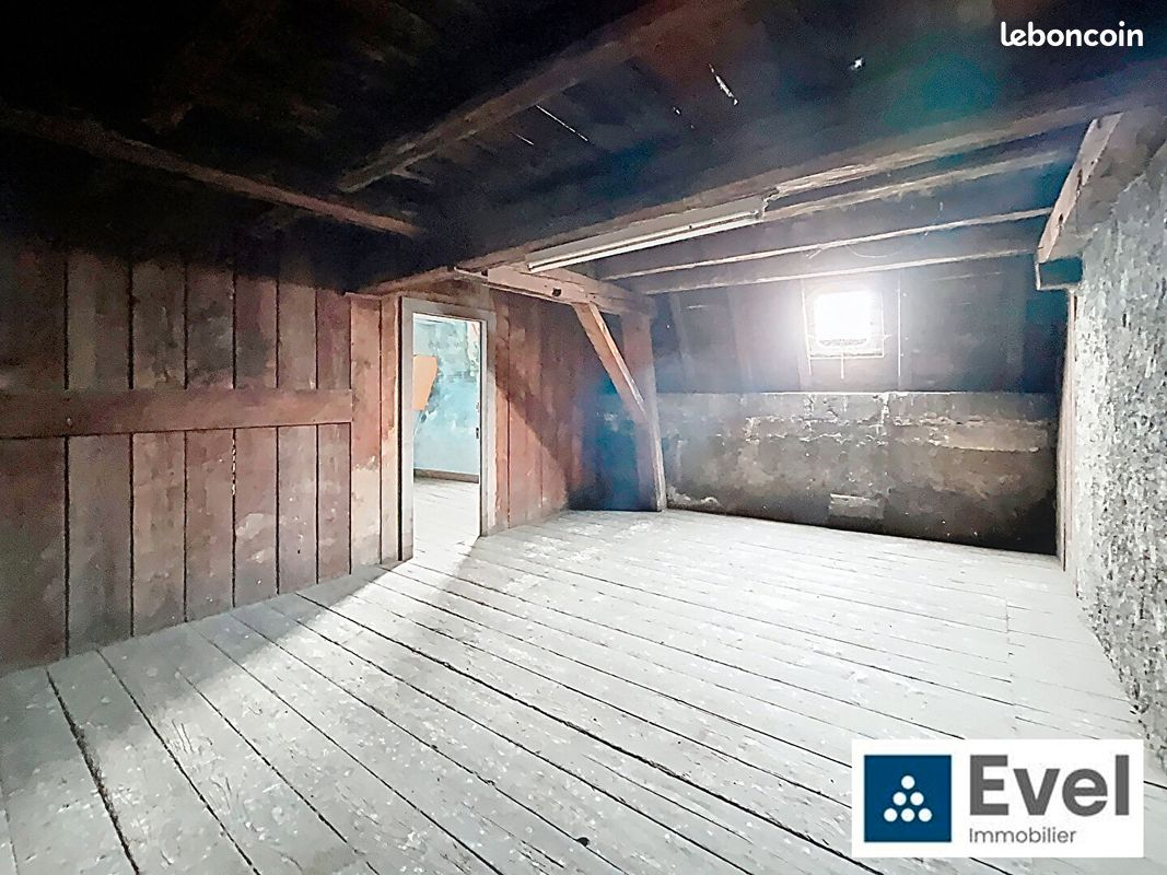 Appartement 8 pièces 140 m² · à Metz · 140 m² · 79 000 €