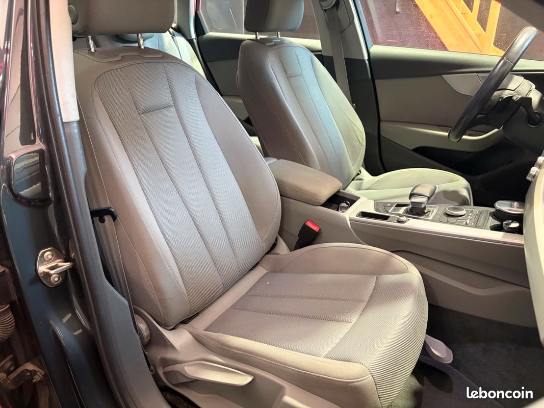 AUDI A4 AVANT 2.0 L TFSI ultra 190 CV S tronic 7 * SUIVI COMPLET AUDI / CARPLAY / HAYON ELECTRIQUE / VIDANGE FAITE POUR LA VENTE (image 11)