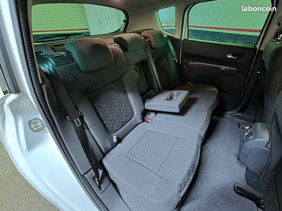 PEUGEOT 3008 I Phase 2 130ch Style BVM6 garantie 12mois (image 22)
