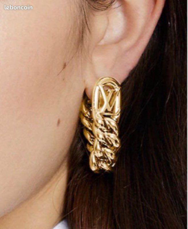 Collier et Boucles d’oreilles Louis Vuitton « Get Dressed » (image 3)