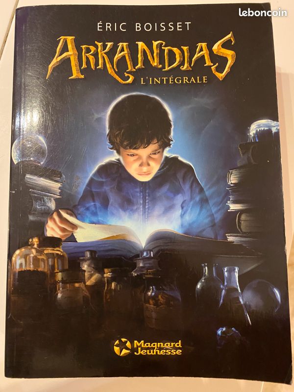 Lot de 4 livres ado fantastique (image 3)