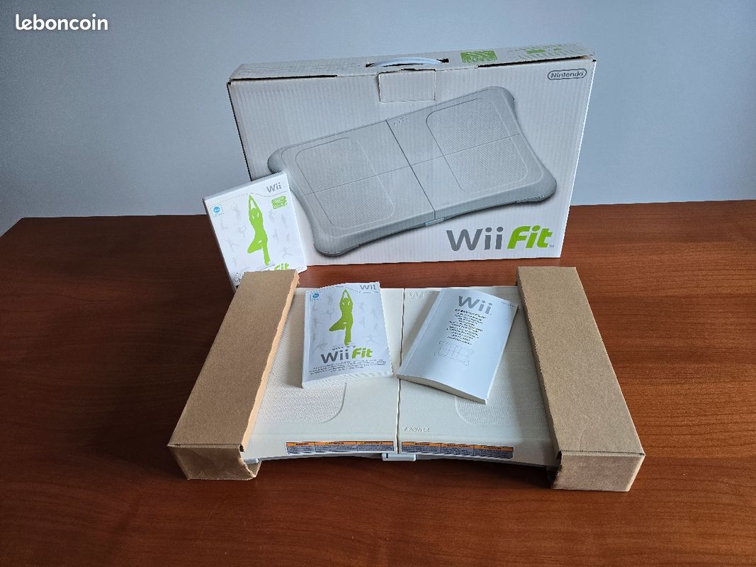 Nintendo wii + WiiFit Balance Bord + Divers accessoires (image 5)