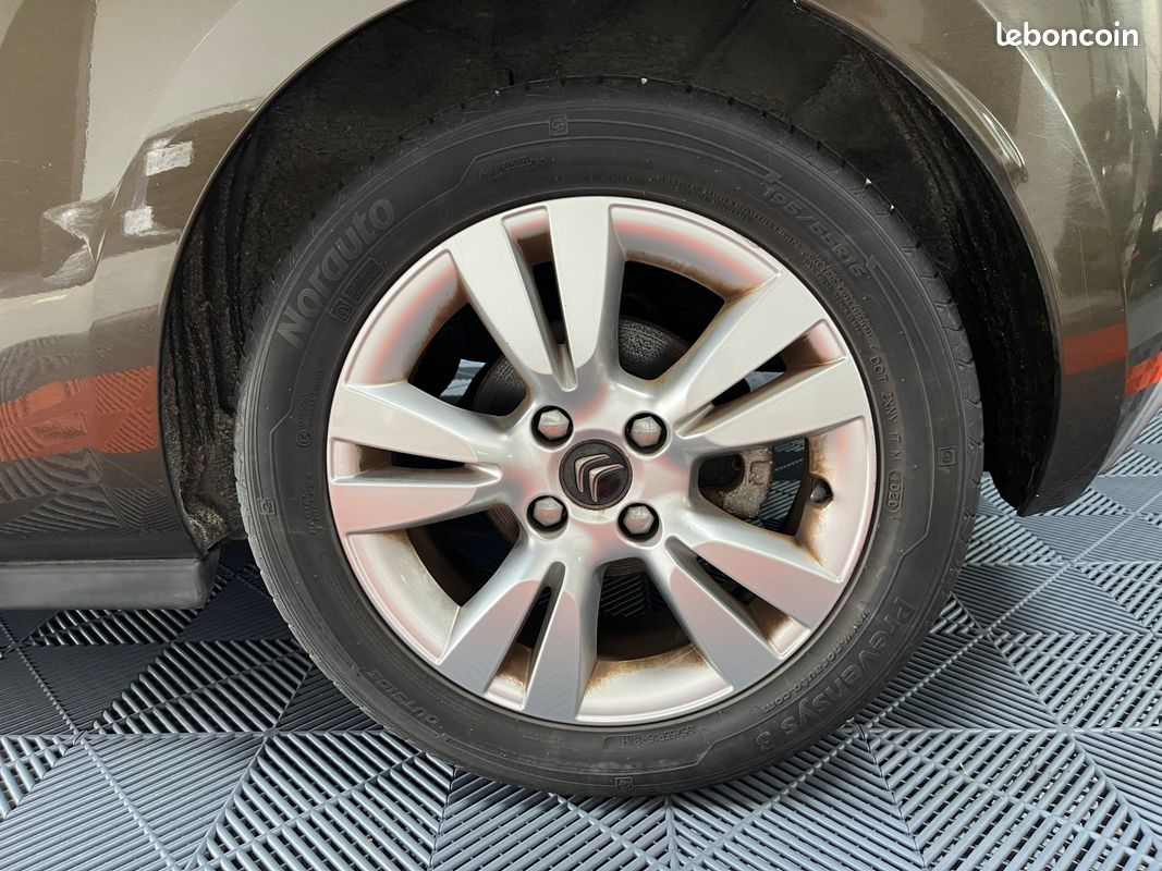 Citroen ds 3 1.6 hdi 92ch so chic/ distribution faite pour la vente (image 21)